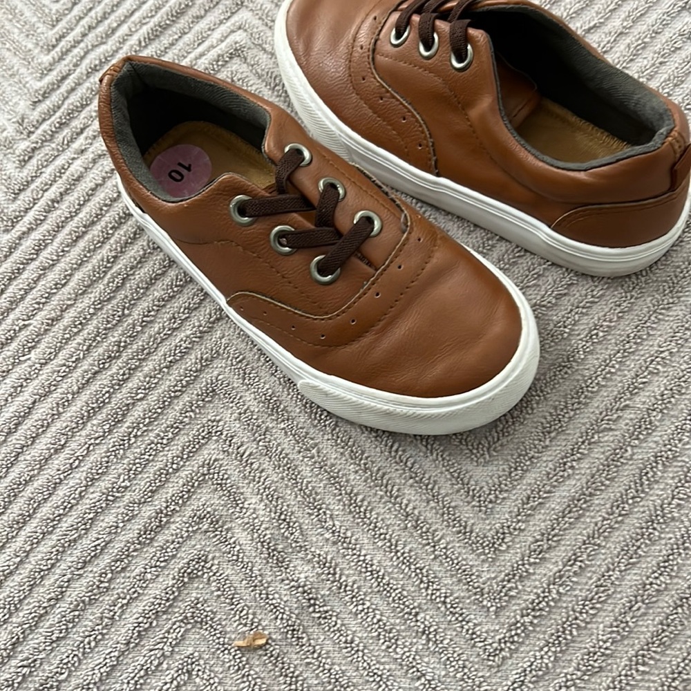 Boys dress shoes size 10